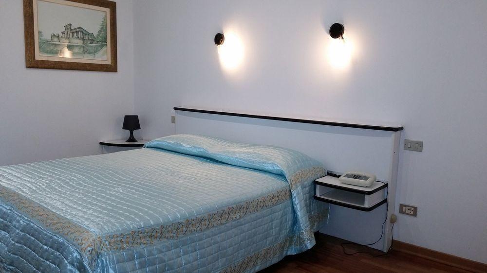 Le Colombelle Hotel SantʼAngelo Kültér fotó