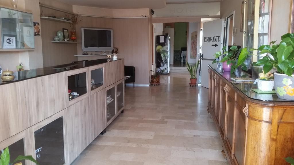 Le Colombelle Hotel SantʼAngelo Kültér fotó